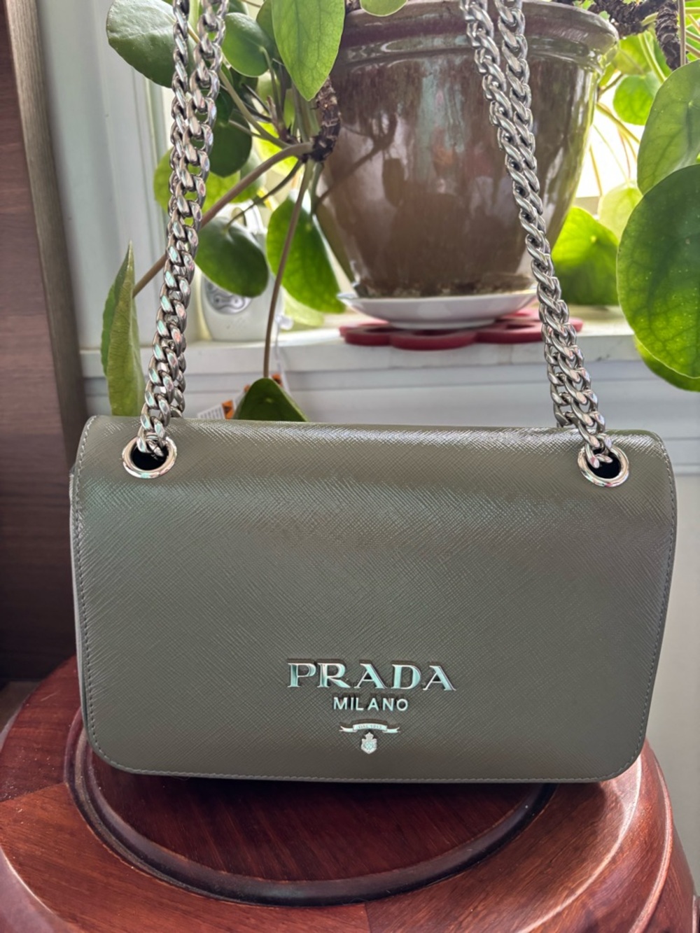 Prada Saffiano Vernice Pattina Leather Shoulder Bag in Marmo - Picture 2 of 10